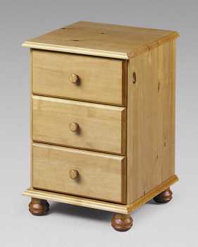 Pickwick3DrawerBedside.jpg