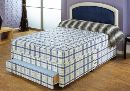 Stunning Value 4'6 Damask Set